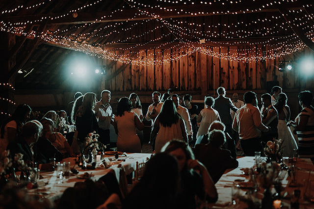 A Szentendrei skanzen pajta helyszíne - Czeba Máté esküvői DJ