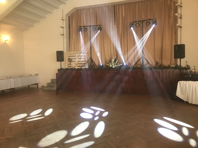 Czeba Máté esküvői DJ - Marcaltő, kultúrház